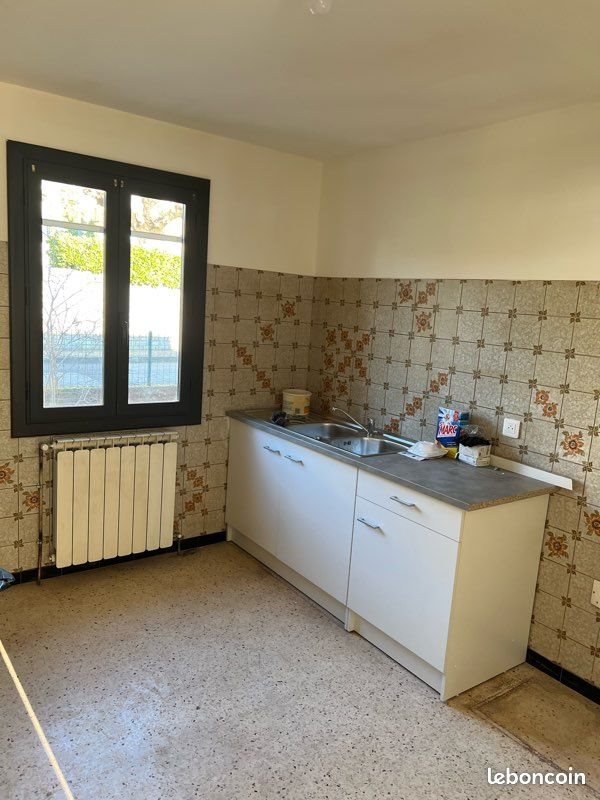 Maison à louer, 70m², Alès