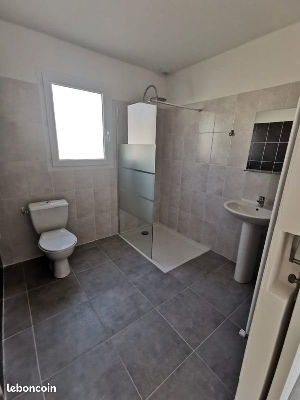 Maison à louer, 67m², Caen