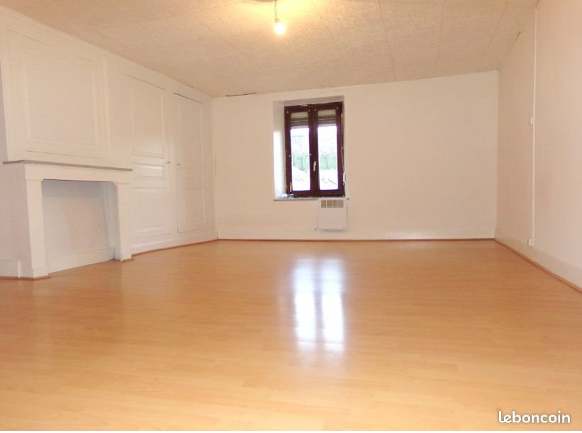 Maison à louer, 110m², Neufmanil