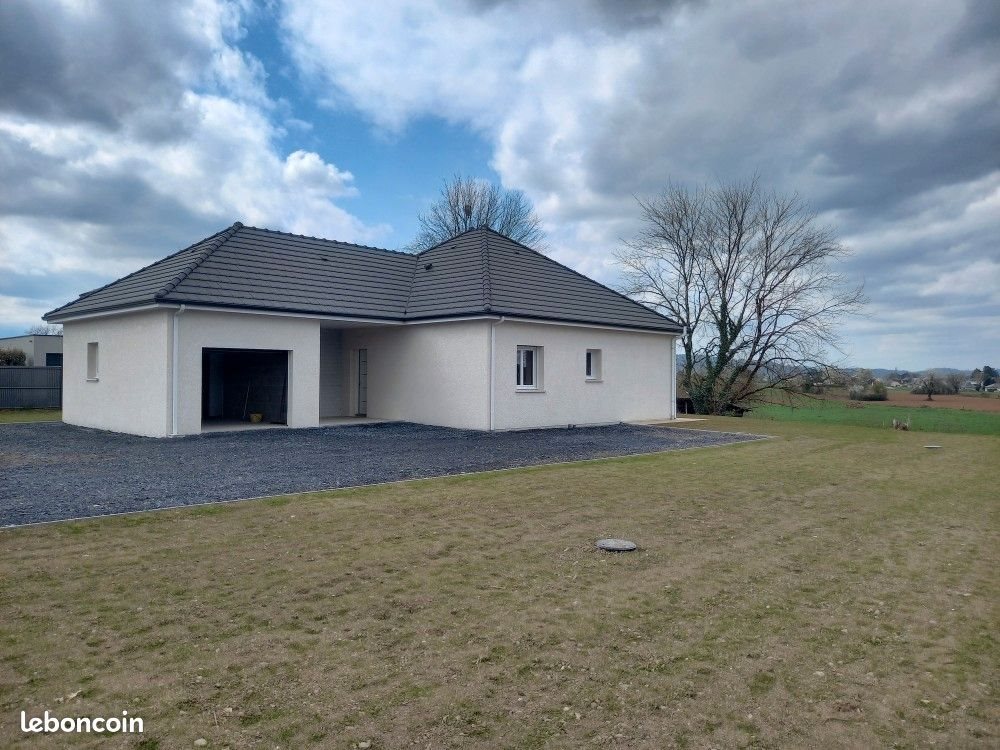 Maison à louer, 97m², Bénéjacq
