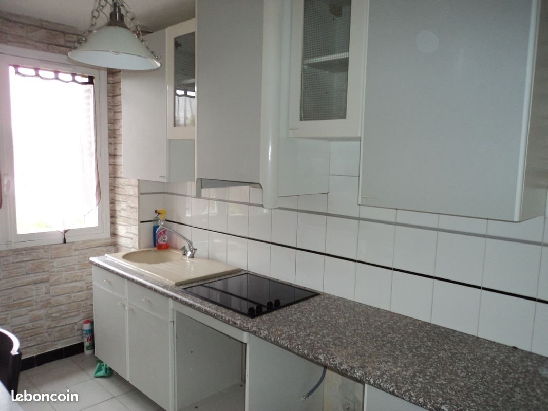 Appartement à louer, 40m², Rillieux-la-Pape