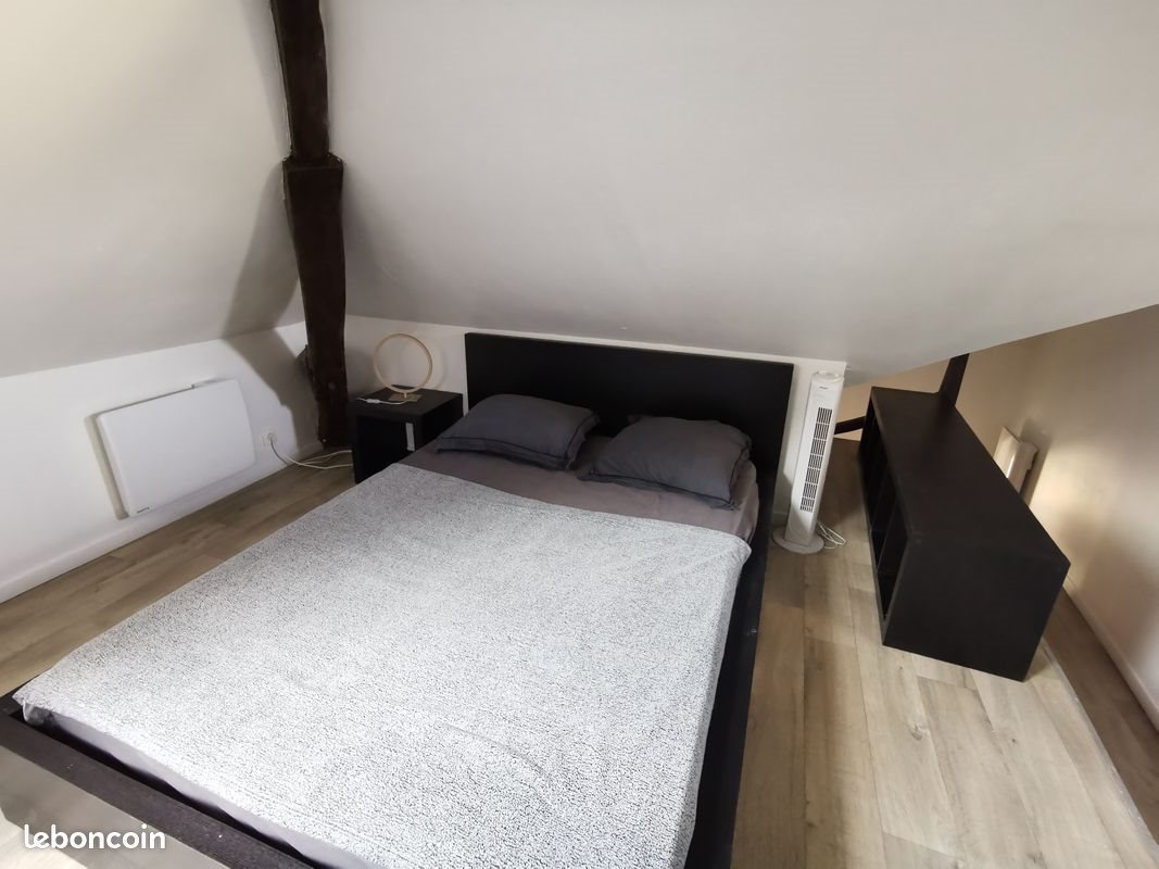 Appartement à louer, 15m², Fontainebleau