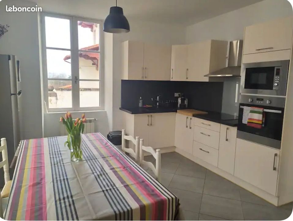 Appartement à louer, 65m², Hendaye