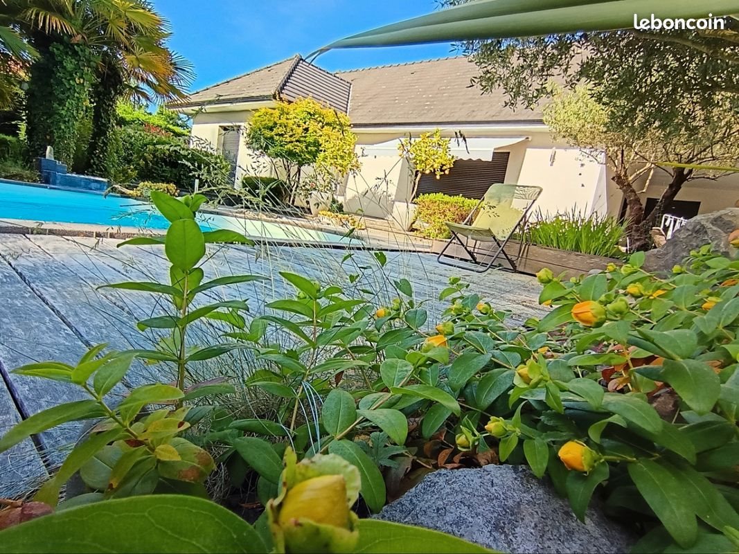 Maison à vendre, 162m², Buros