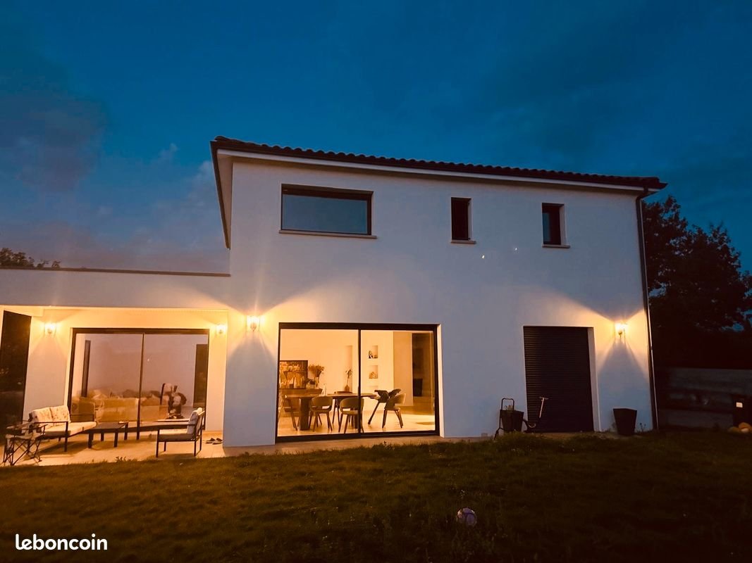 Maison à louer, 165m², Villate