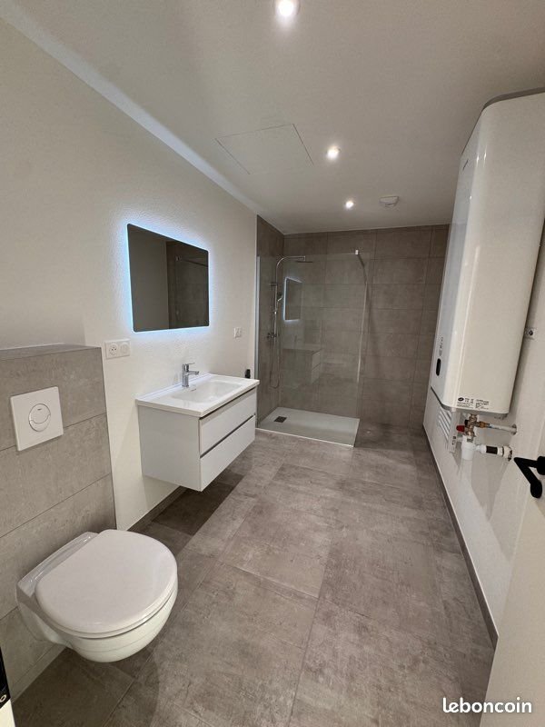 Appartement à louer, 78m², Hatten