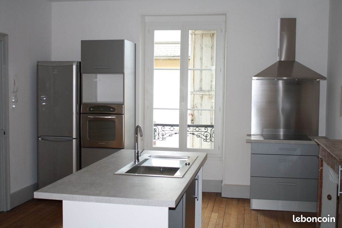 Appartement à louer, 80m², Brive-la-Gaillarde