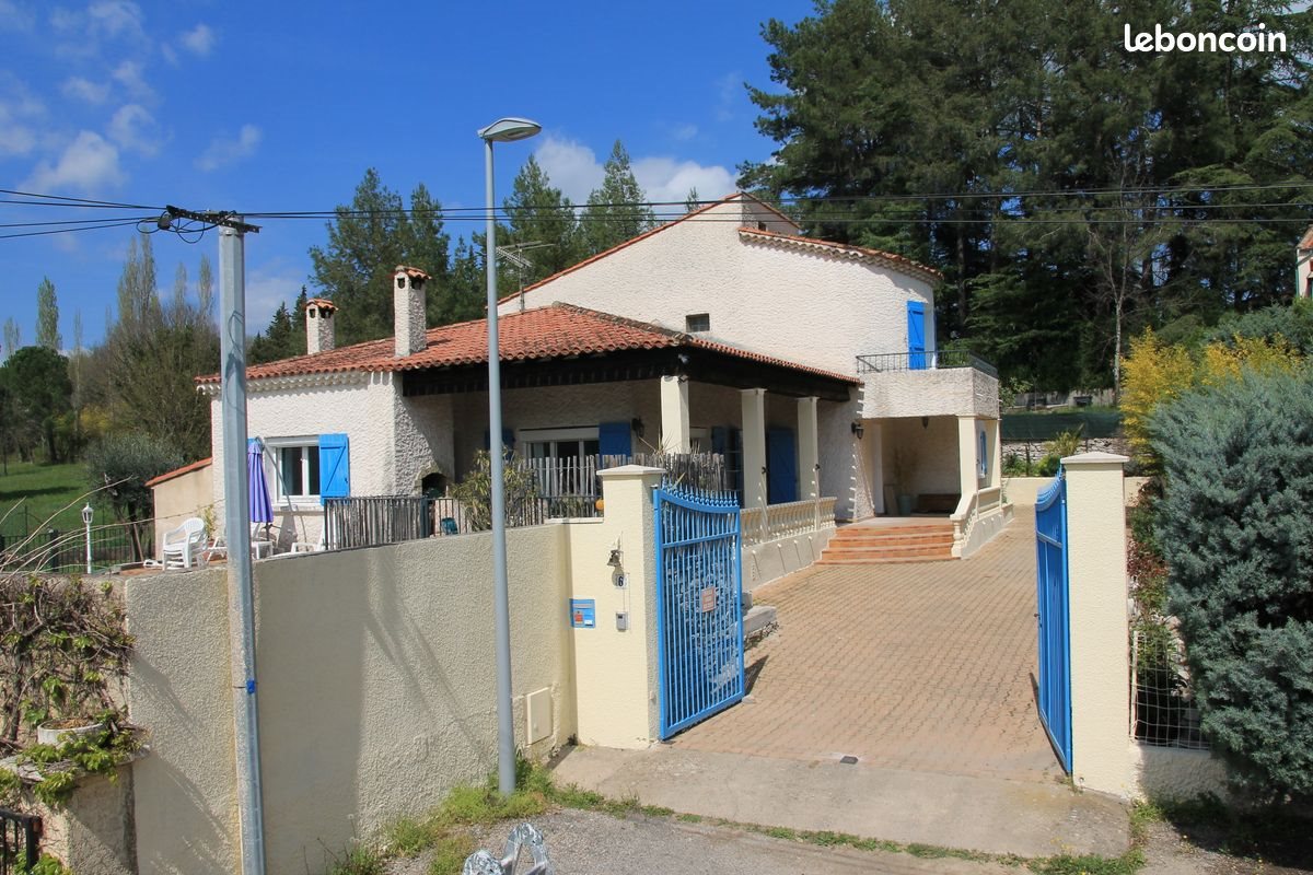Maison à louer, 187m², Laroque