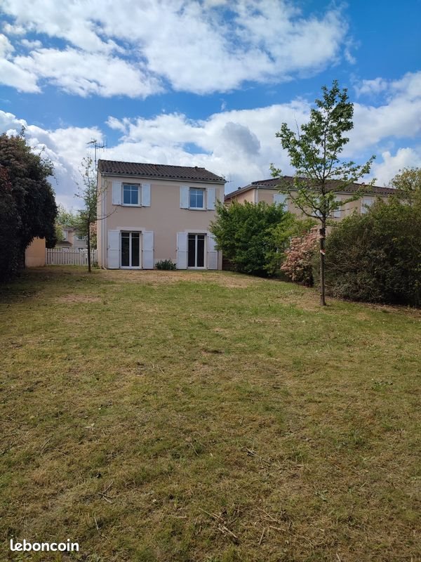 Maison à louer, 88m², Poitiers