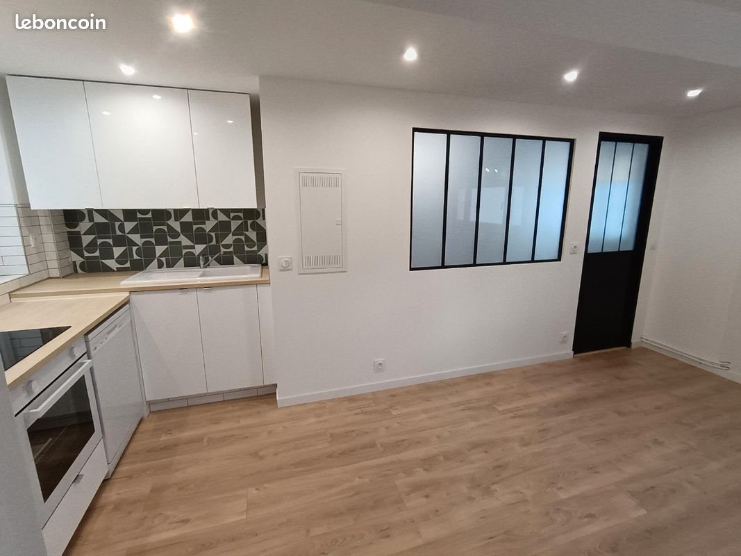 Appartement à louer, 40m², La Madeleine