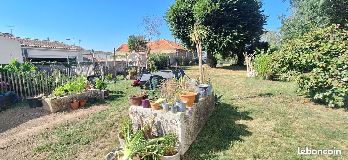 Maison à vendre, 265m², Corme-Royal