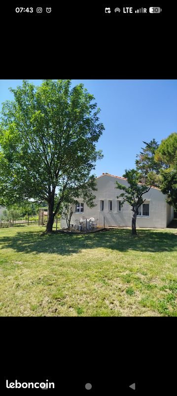 Maison à louer, 130m², Semussac