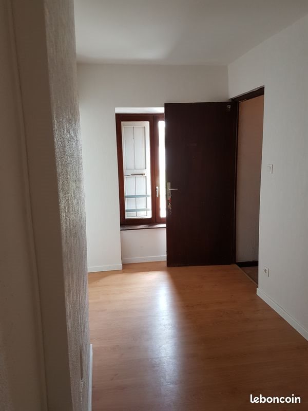 Appartement à louer, 40m², Beaurepaire