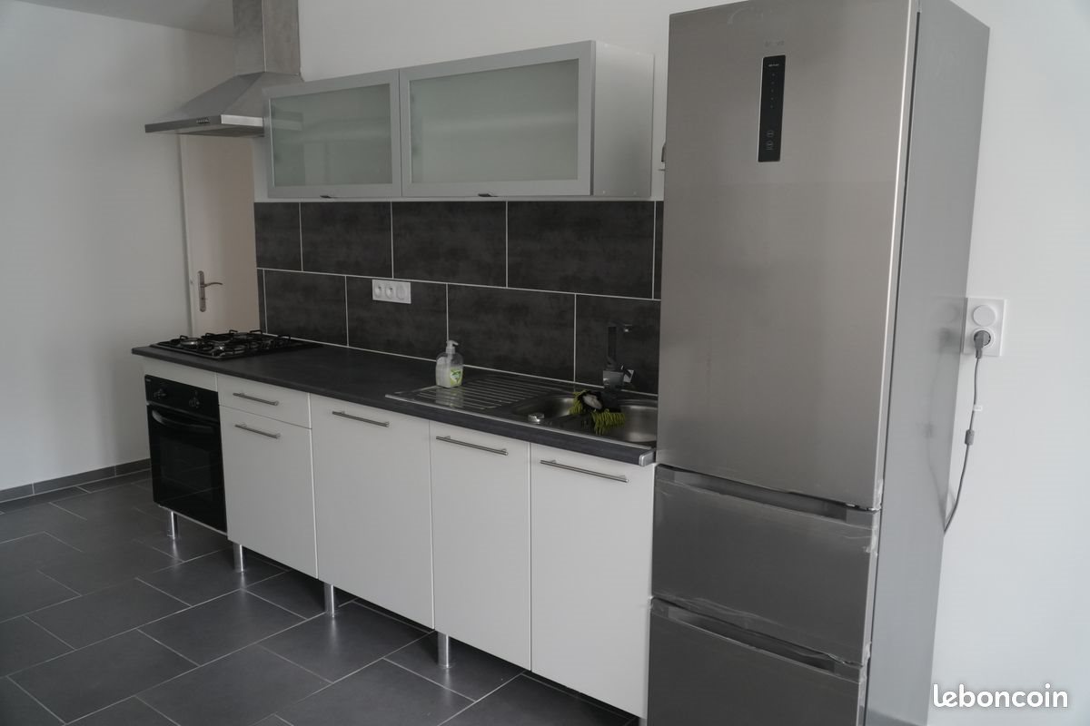 Appartement à louer, 75m², Stenay