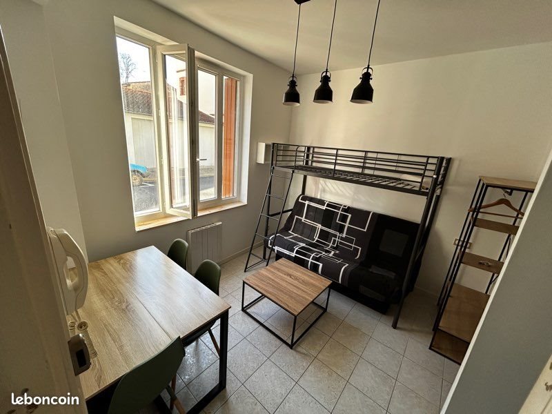 Appartement à louer, 14m², Albi
