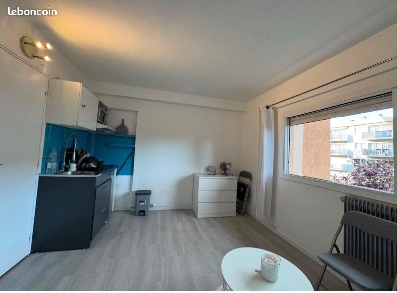 Appartement à louer, 17m², Poissy
