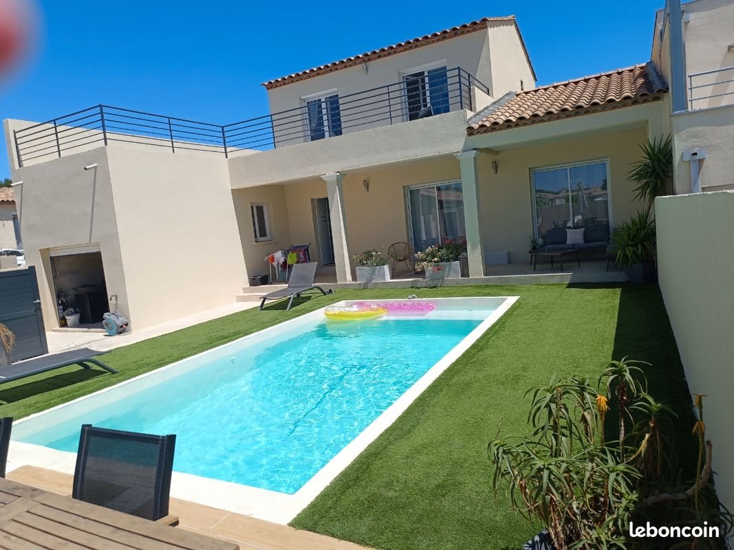 Maison à louer, 130m², Redessan