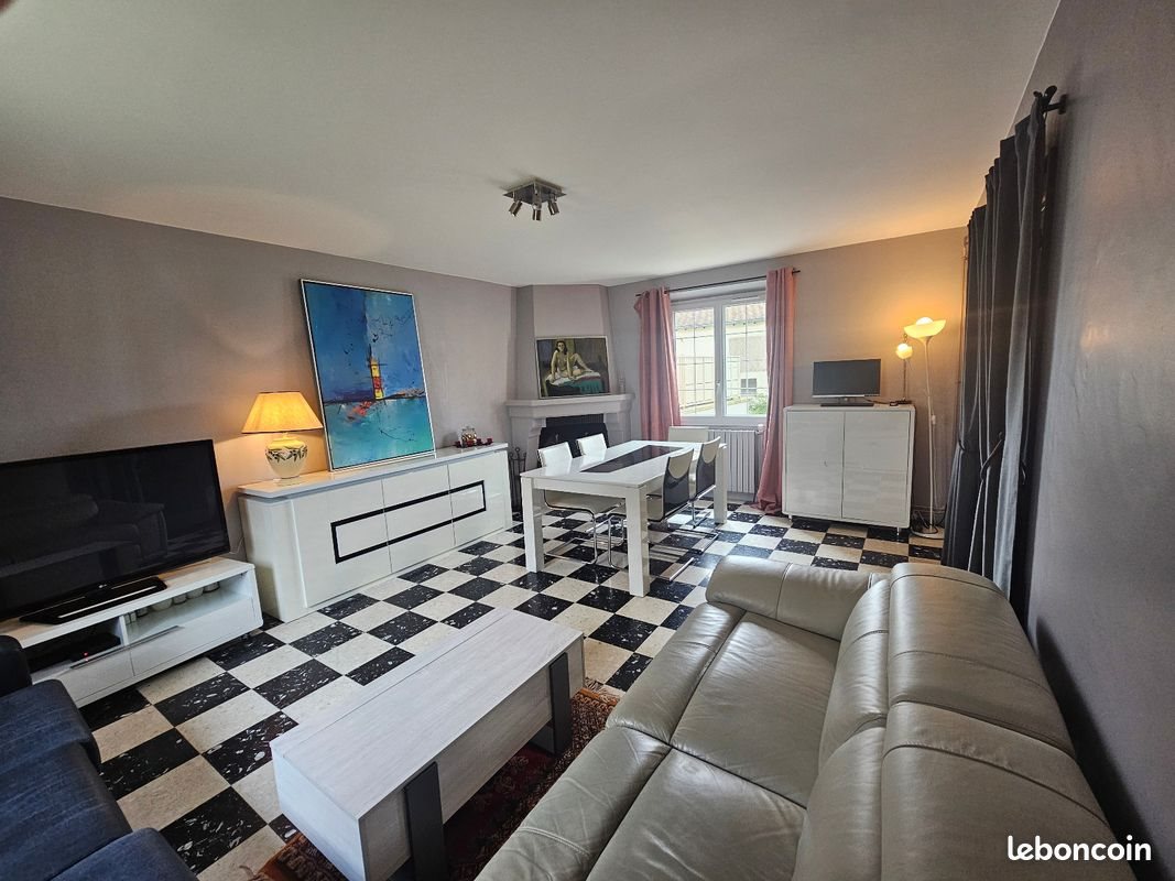 Maison à vendre, 106m², Saint-Méry