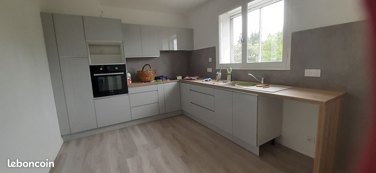 Maison à louer, 153m², Grillon