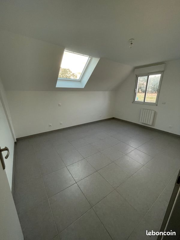 Maison à louer, 200m², Hardivillers