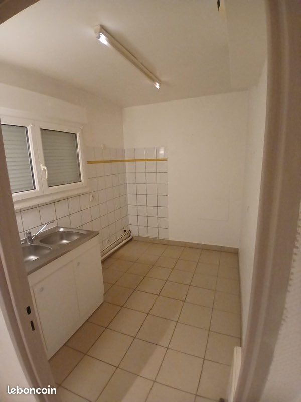 Appartement à louer, 64m², Macheren