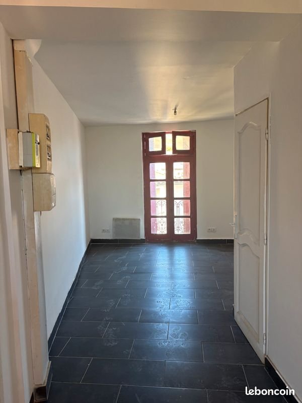 Appartement à louer, 22m², Béziers