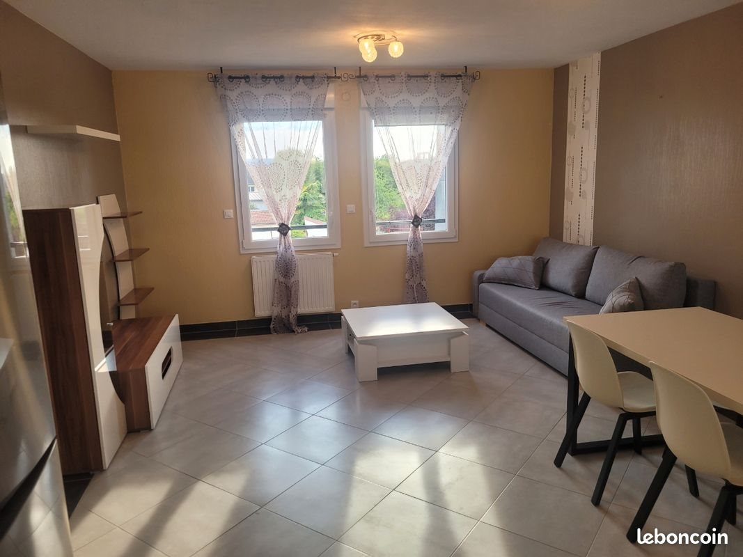 Appartement à louer, 61m², Trémery