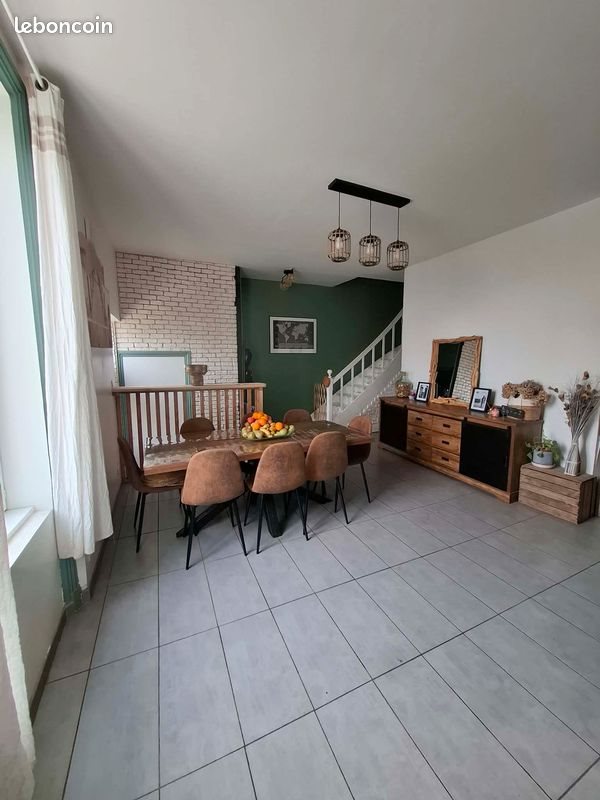 Maison à louer, 130m², Montrond-les-Bains