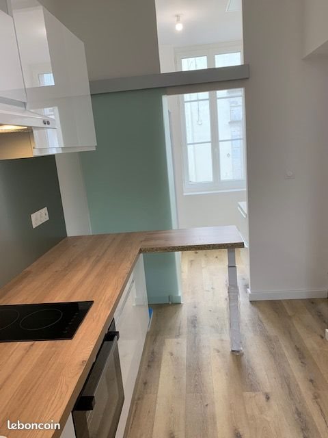 Appartement à louer, 22m², Pont-l'Abbé-d'Arnoult