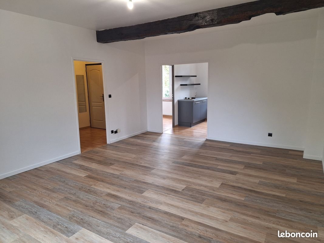 Appartement à louer, 80m², Charleville-Mézières