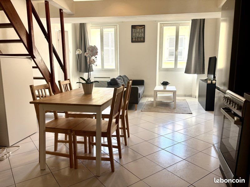 Appartement à louer, 50m², Toulon
