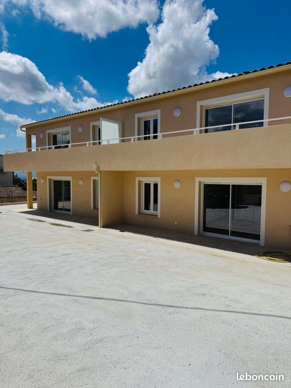 Appartement à louer, 60m², Afa