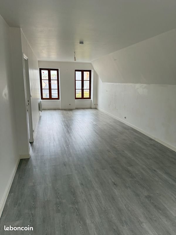 Appartement à louer, 50m², Pontrieux