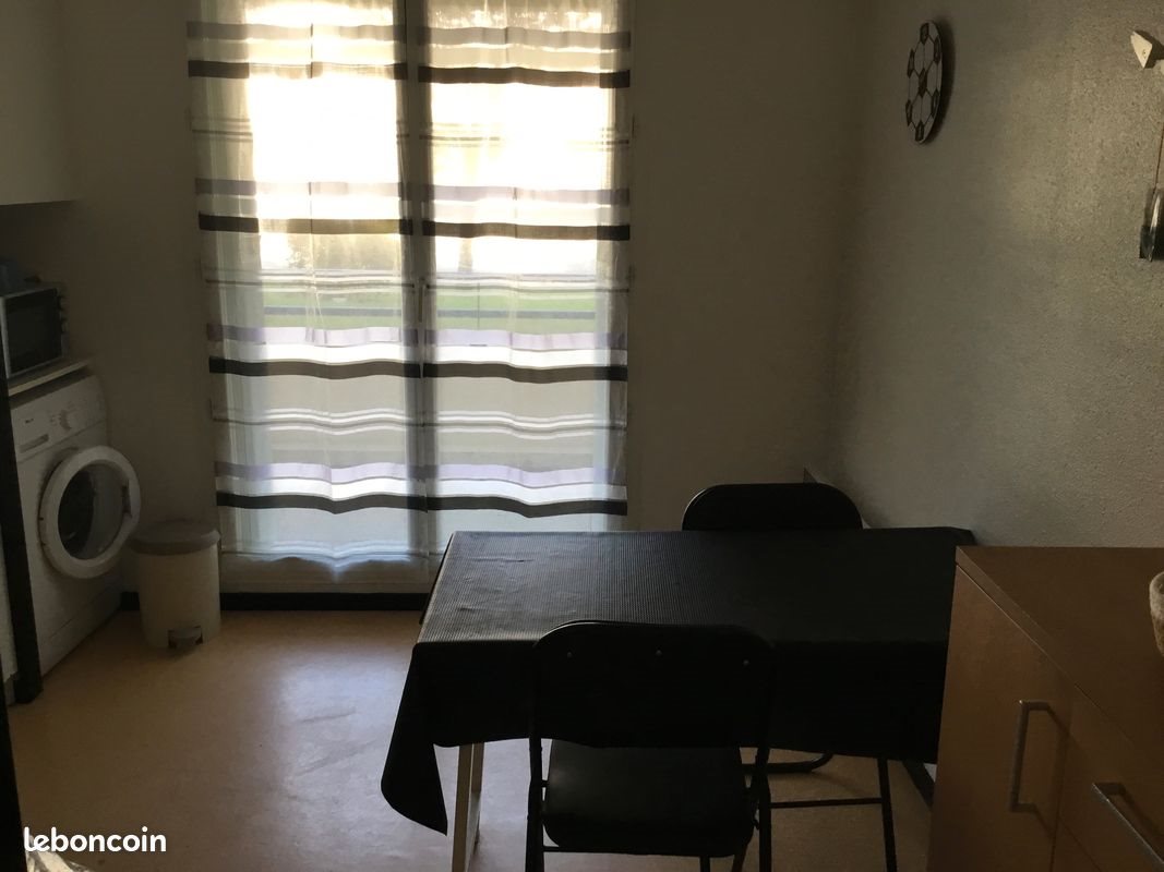 Appartement à louer, 21m², Pau