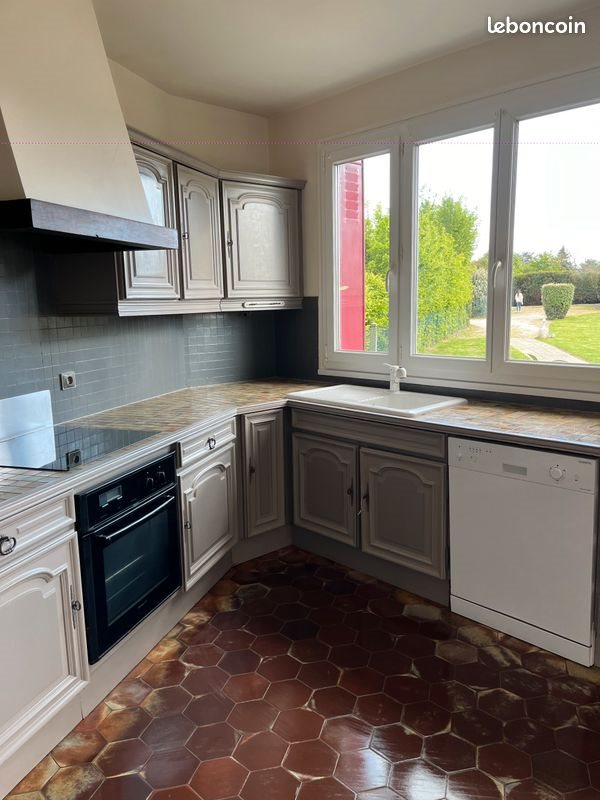 Maison à louer, 96m², Quiers-sur-Bézonde