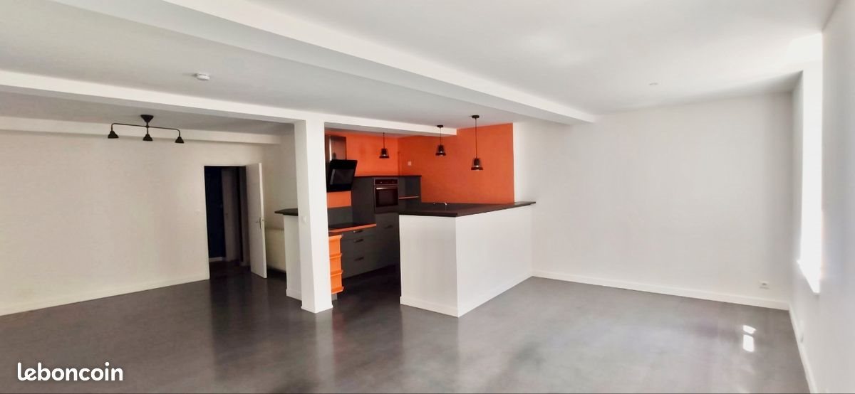 Appartement à louer, 70m², Roanne