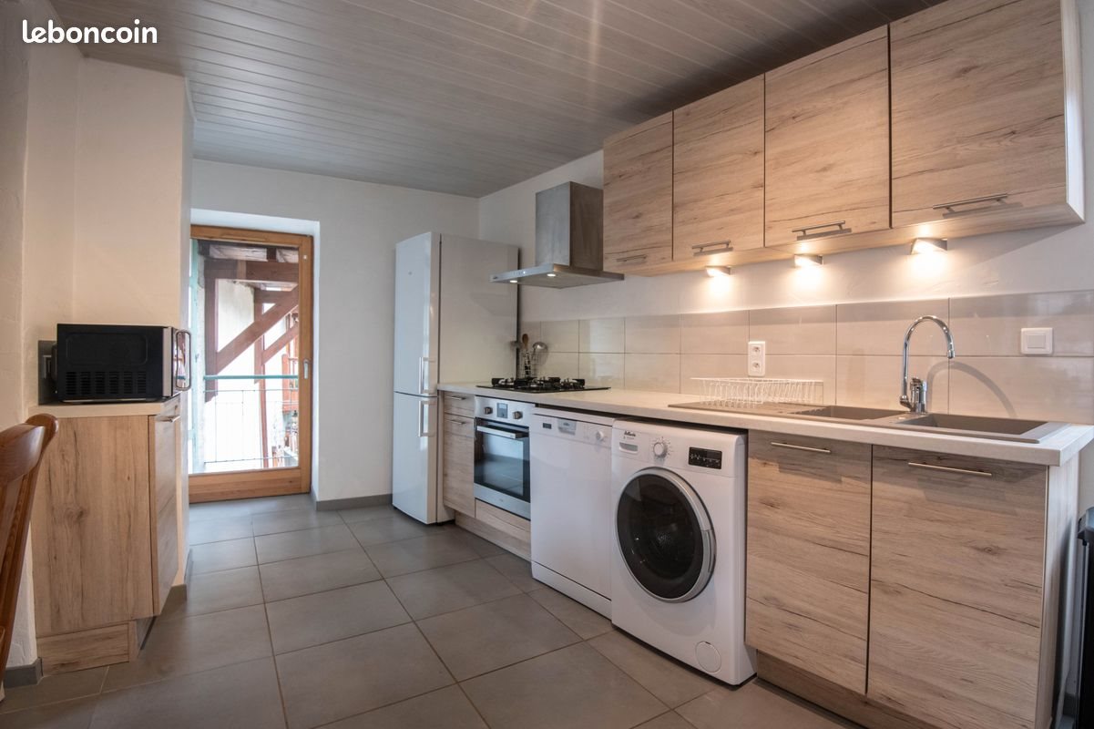 Appartement à louer, 58m², Aime