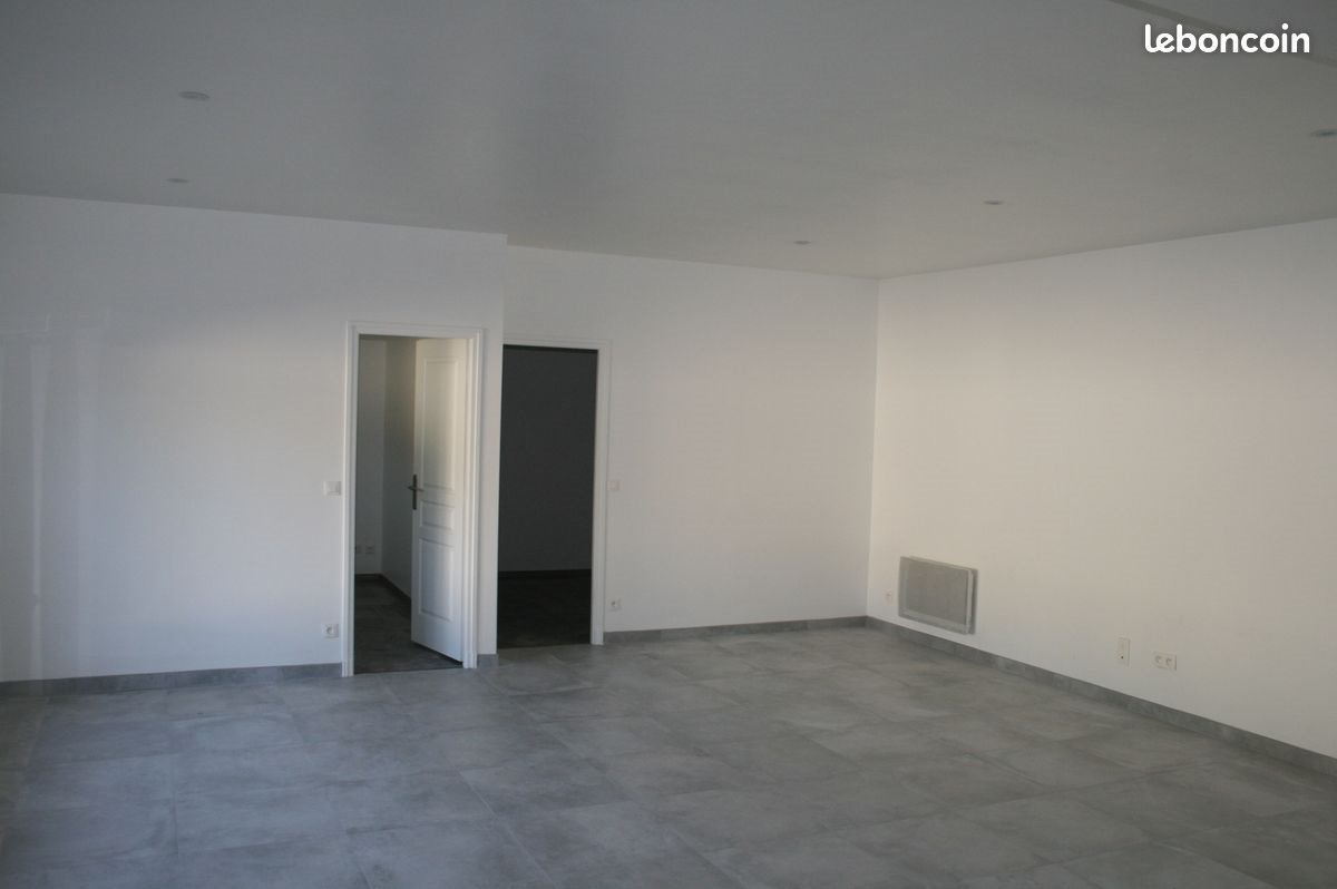 Appartement à louer, 65m², Cires-lès-Mello