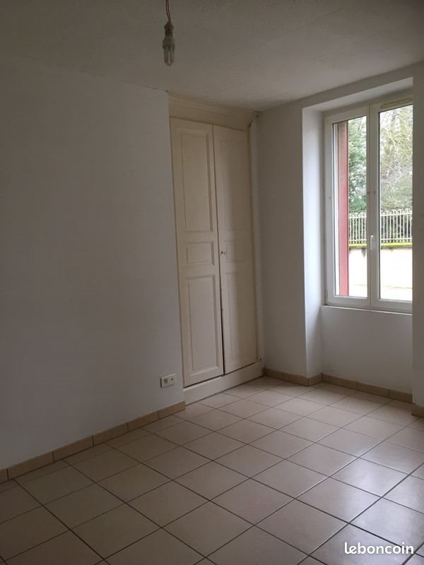 Appartement à louer, 45m², Vatan