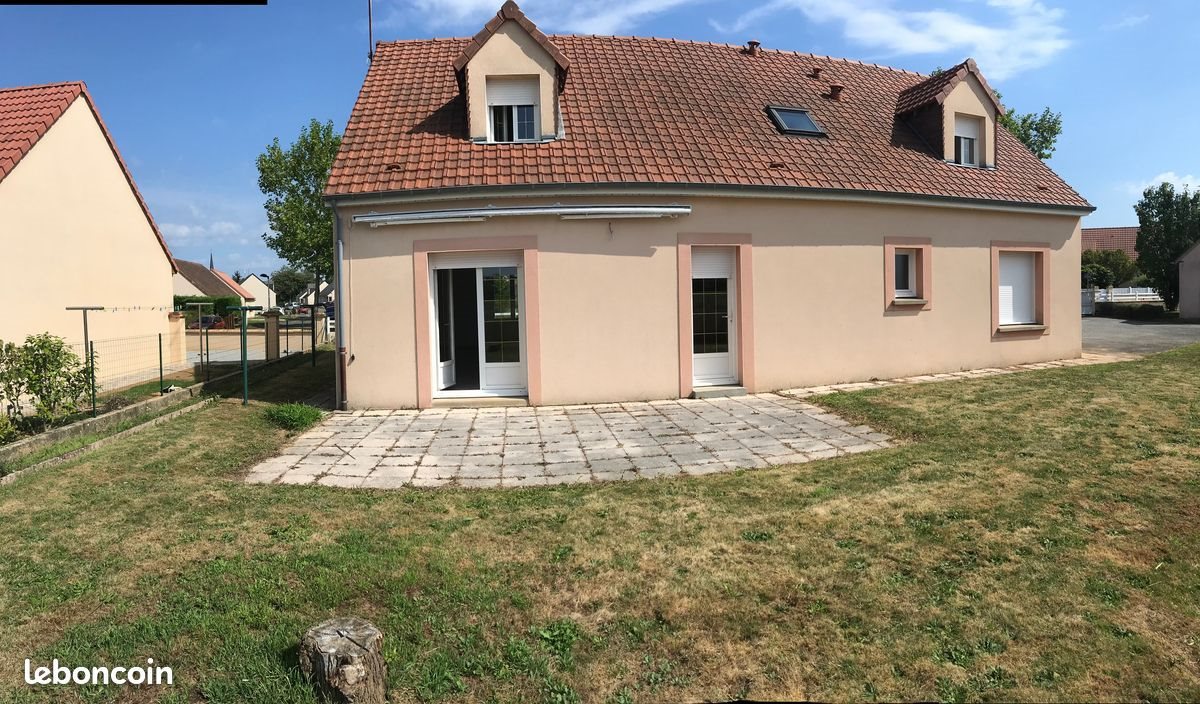 Maison à louer, 120m², Saint-Ouen-de-Mimbré