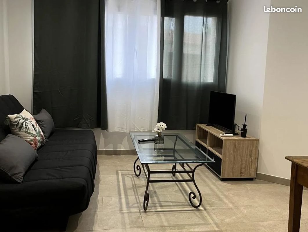 Appartement à louer, 35m², Albitreccia