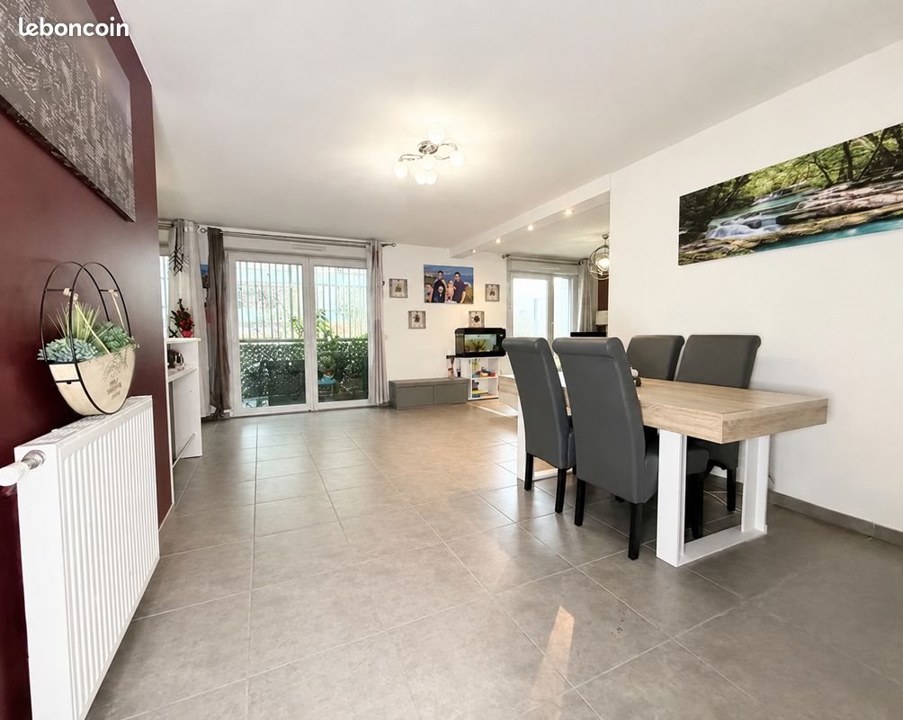 Appartement à vendre, 75m², Vaulx-en-Velin