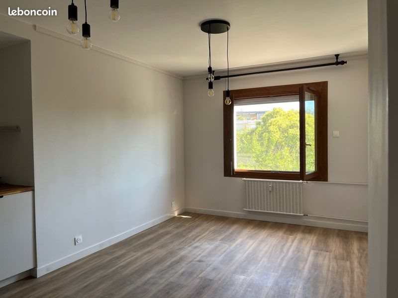 Appartement à louer, 65m², Valence