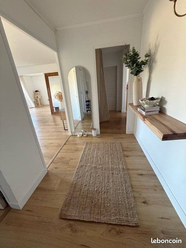 Appartement à louer, 77m², Nîmes