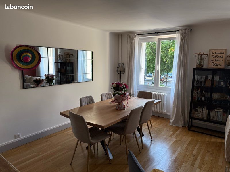Appartement à vendre, 75m², Lons-le-Saunier