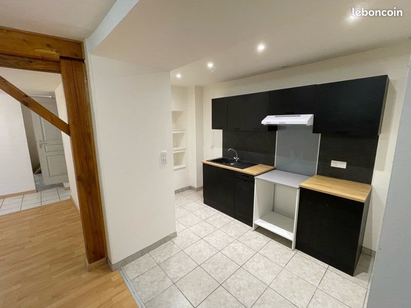 Maison à louer, 100m², Maurs