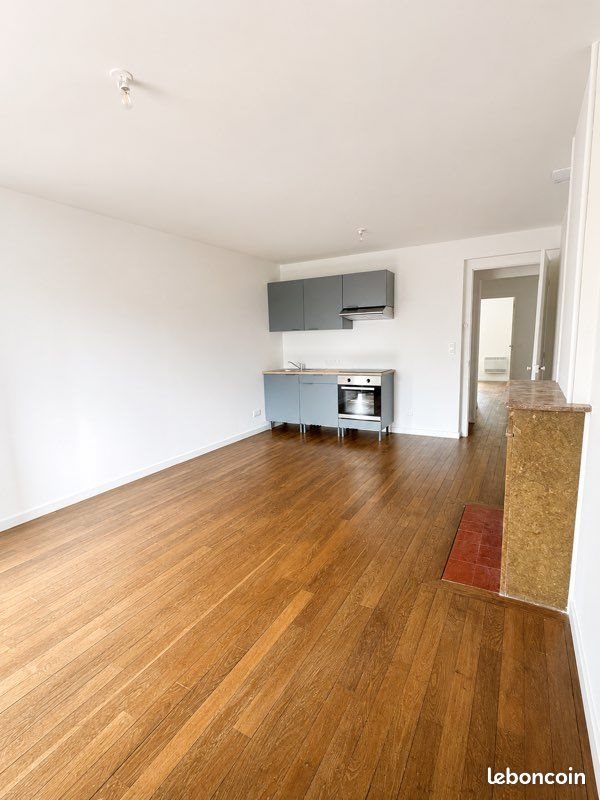 Appartement à louer, 70m², Poix-Terron