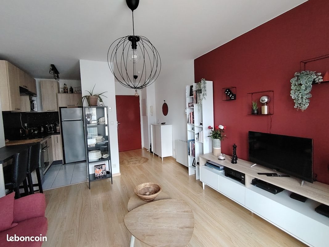 Appartement à louer, 35m², Saint-Erblon
