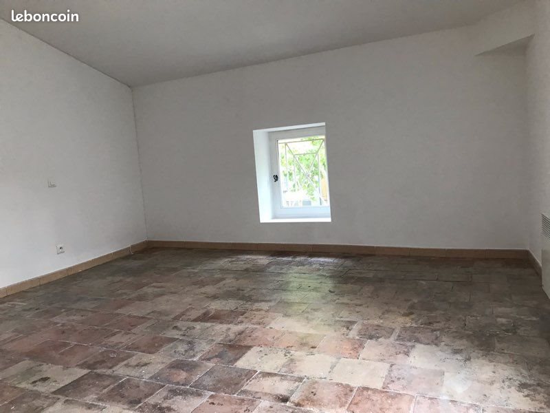 Maison à louer, 60m², Montfrin