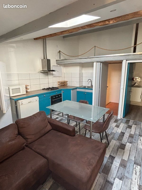 Appartement à louer, 60m², Callas